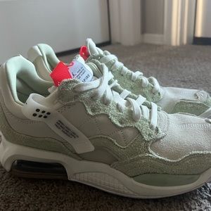 8.5 mens limited edition Nike jordans